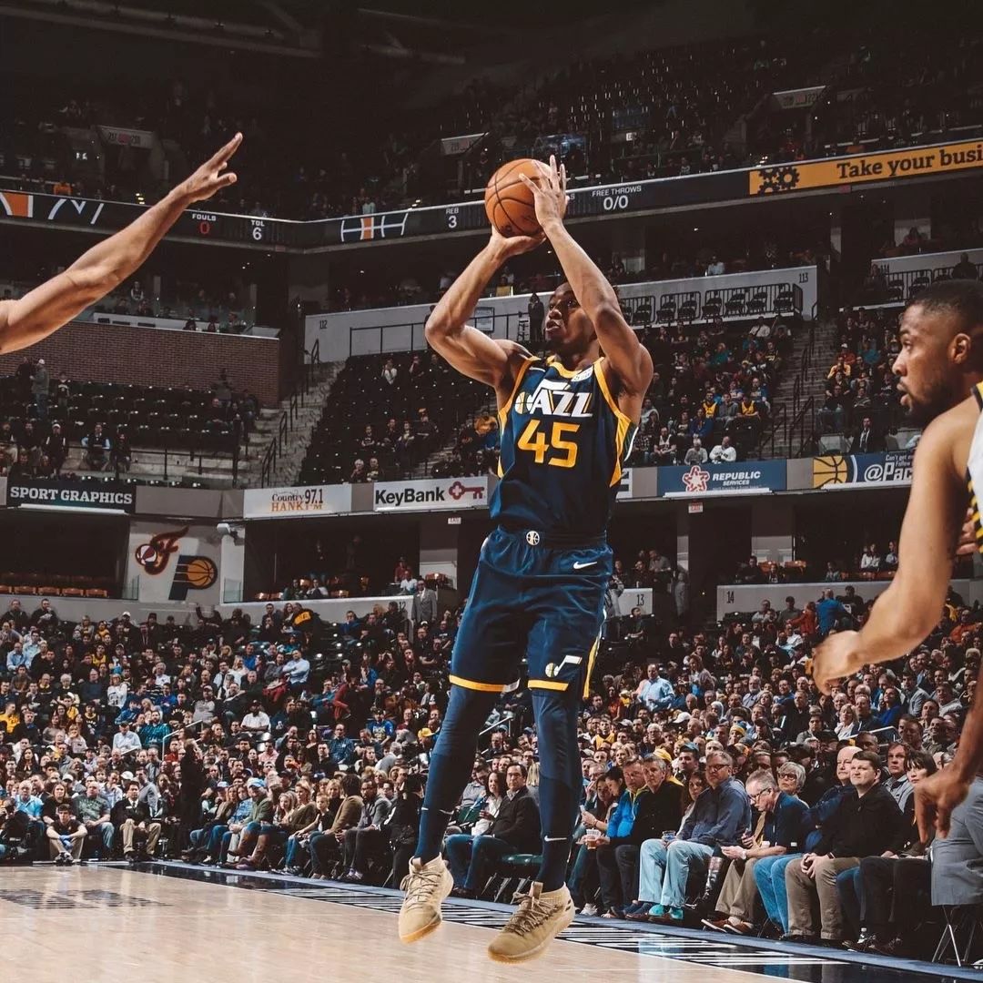 嚣一点点按 嚣一点点按